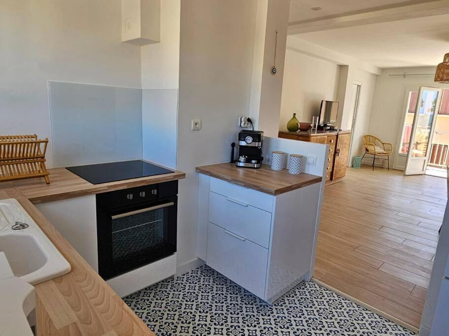 Tres Bel Appartement Vue Mer Six-Fours-les-Plages Kültér fotó